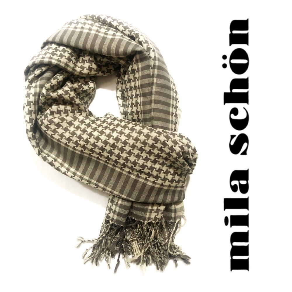 Mila Schon Scarf Fringe